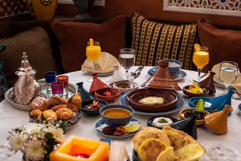 The Palms Beach Hotel And Spa - Kuwai Kuwait City Restaurace fotografie